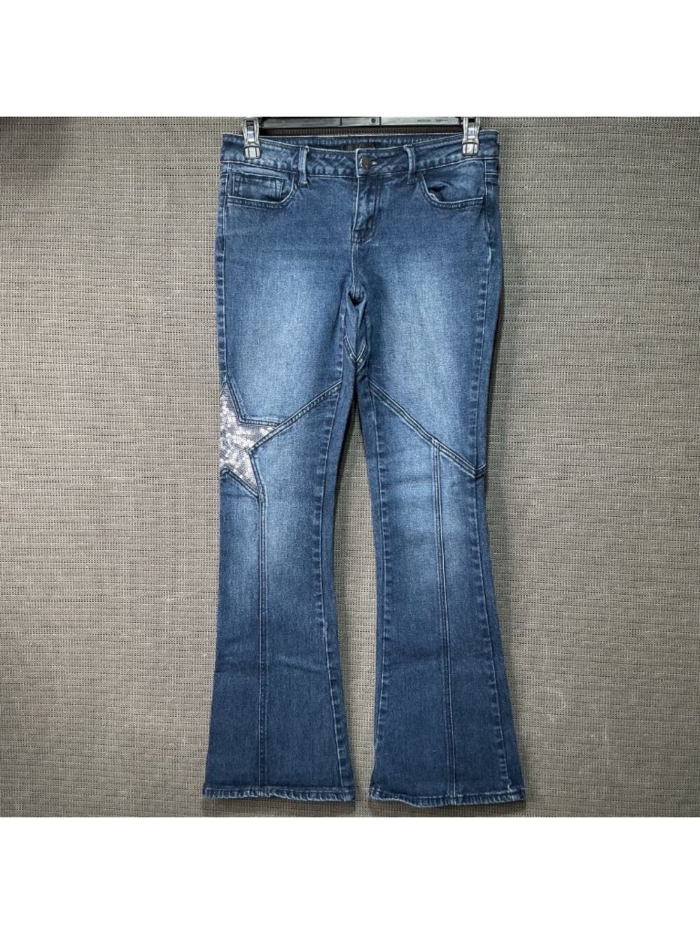 Blue Crystal Women's Flared Jeans Star Patch Embellishment Size 11 Dark Wash